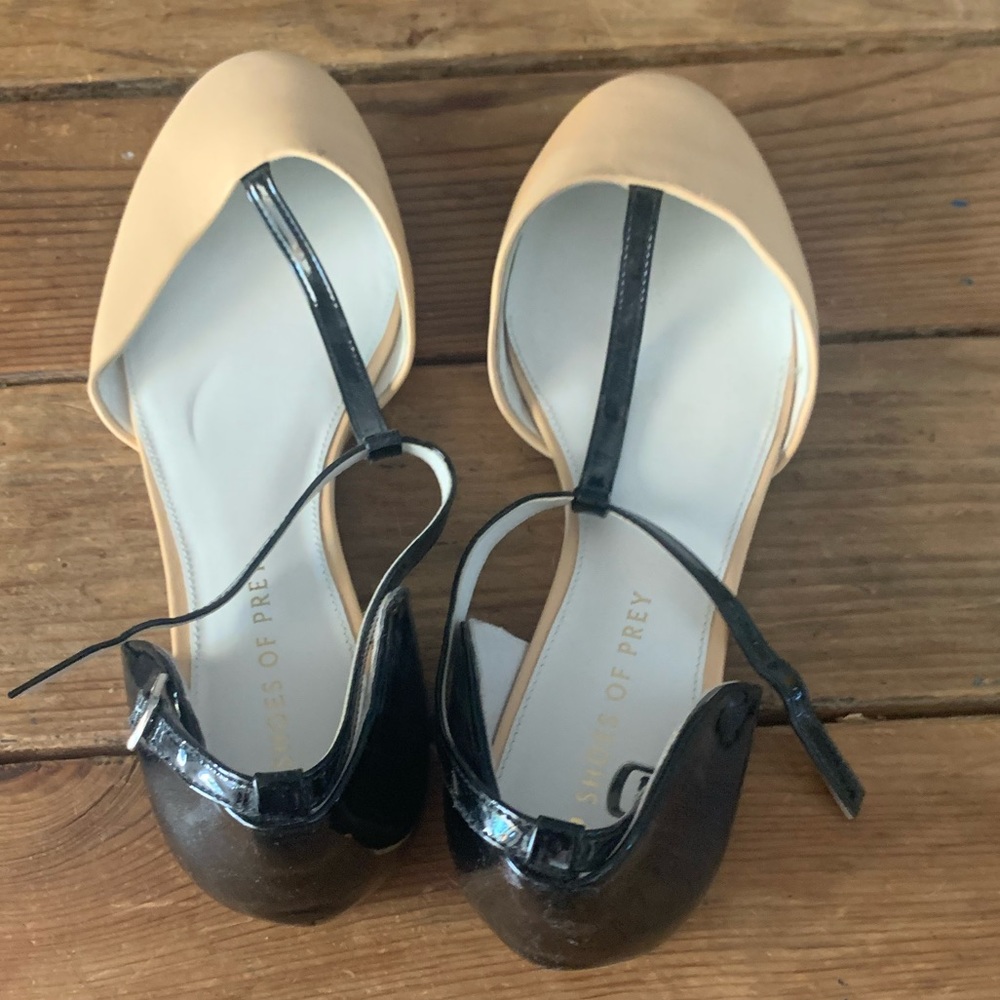 Shoes - Picture 2 of 3